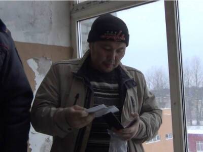 Больше всего денег трудовые мигранты отправили из России в Узбекистан