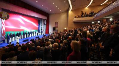 ФОТОФАКТ: Торжественное собрание к 100-летию БГМУ прошло в Минске