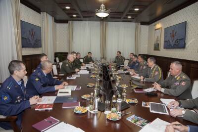 В Москве проходит совещание оперативных управлений Генштабов...