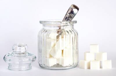 Производителей масла и сахара хотят освободить от выплат вознаграждения торговым сетям