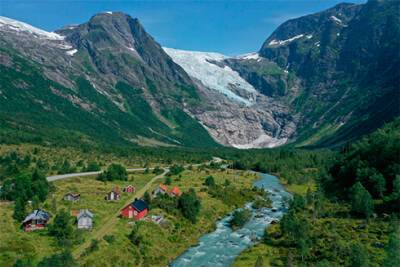 Фонд Норвегии забирает деньги из компаний, которые несут риски для экологии