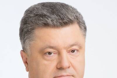 Порошенко сорвал прямой эфир телеканала Рада, ворвавшись в студию