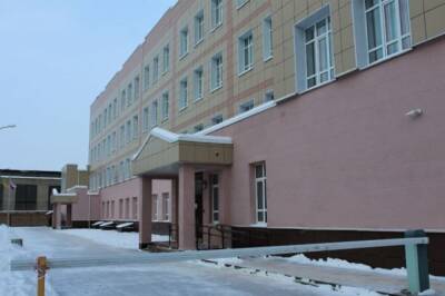 С января в России страртует реализация программы по капремонту школ