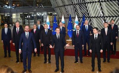Le Figaro: ЕС не отдает Украину, Грузию и Молдавию России. Но и к себе их не берет