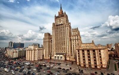МИД РФ утверждает, что решение о членстве Украины в НАТО принимает не Киев