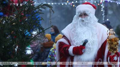 Резиденция Деда Мороза откроется 25 декабря на "Линии Сталина"