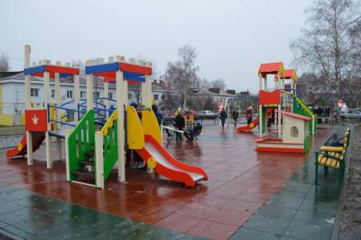 В Красной Яруге Белгородской области обустроили пять детских площадок