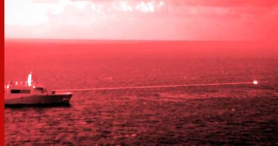 США испытали антитеррористический корабельный лазер