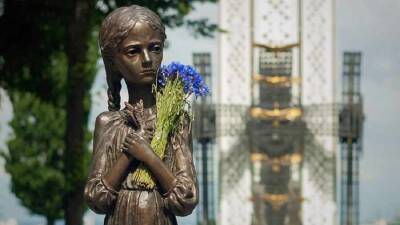 Украина требует, чтобы Германия признала голодомор «геноцидом украинцев»