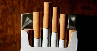 В Украине запретили продавать некоторые виды сигарет: что надо знать