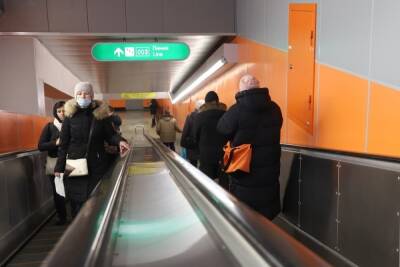 Траволаторы на станции метро «Беговая» заработали раньше срока