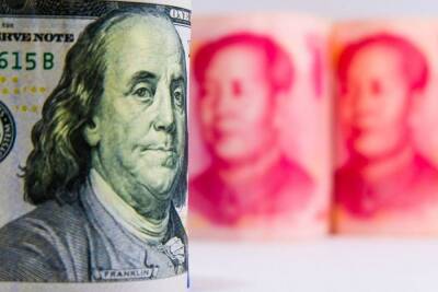 Китайской валюте прочат большое будущее: что мешает юаню вытеснить доллар