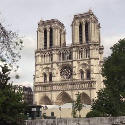 Во Франции начался первый этап реставрации шпиля собора Парижской Богоматери