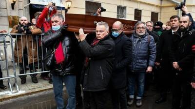 Никаких церемоний: Почему родные и друзья Сергея Соловьева нарушили его последнюю волю