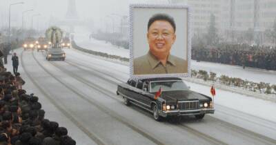 Ким Ирсен - Ким Ченир - Жителям Северной Кореи запретили смеяться и пить из-за траура по Ким Чен Иру - focus.ua - Украина - КНДР