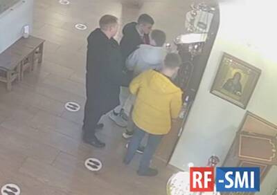 В Москве 4 парней крали деньги из церковных ящиков для пожертвований