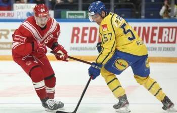 Разгромили шведов: российские хоккеисты продолжили серию побед