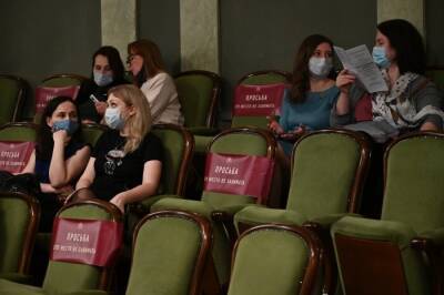 Власти Ульяновской области разрешили проводить спортсоревнования и увеличить заполняемость театров и концертных залов до 75%