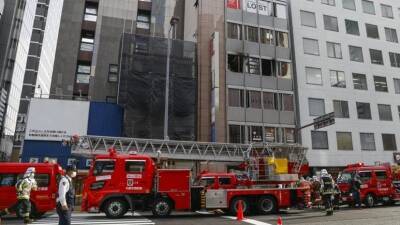 Kyodo: при пожаре в здании в Осаке погибли 19 человек