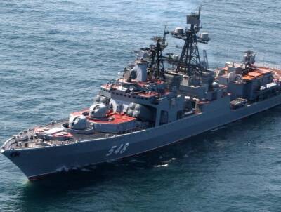 «Адмирал Пантелеев» провел учения по уничтожению субмарины в Японском море