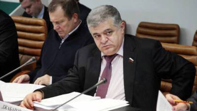 Сенатор Джабаров: антироссийские санкции давно уже стали привычной рутиной
