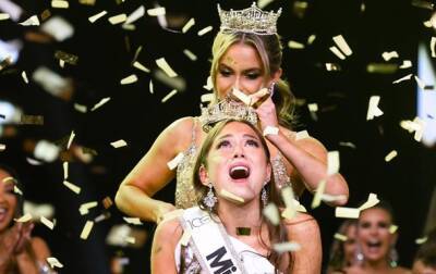 В конкурсе Мисс Америка впервые в истории победила девушка из Аляски