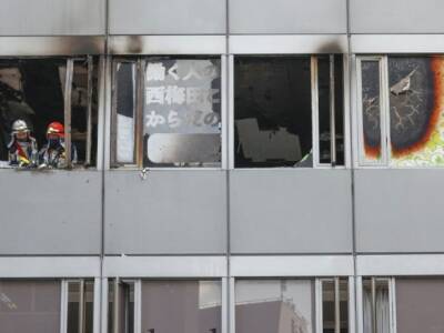 В результате пожара в психиатрической больнице японской Осаки погибли 27 человек. Вероятная причина - поджог