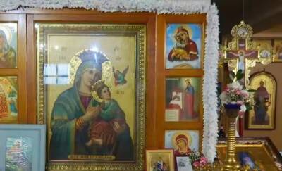 В Ужгороде в храме УПЦ замироточили иконы
