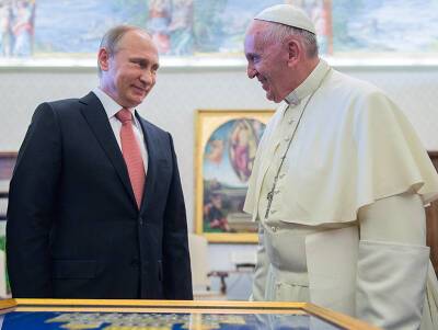 Путин подарил папе Франциску скульптурный портрет Достоевского