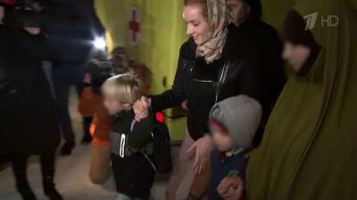 Еще девять российских детей вернулись на родину из Сирии