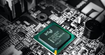 Битва титанов: Intel Core i7-9700K против Intel Core i9-9900K