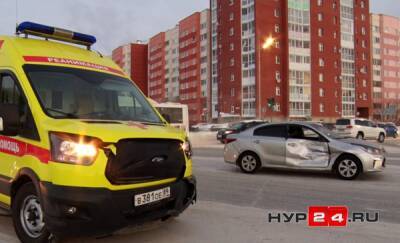 На Ямале в ДТП попал автомобиль скорой помощи с пациентом в тяжелом состоянии