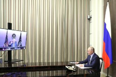 Песков заявил, что Путин и Байден не друзья