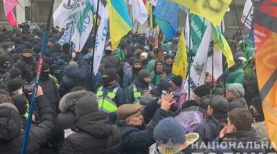 Протесты ФОПов под Радой: в полиции назвали число задержанных