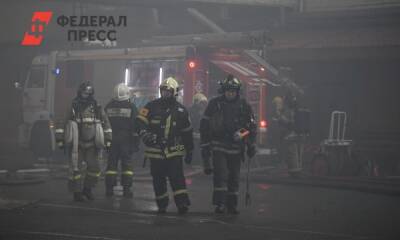 В Петербурге загорелся корвет ВМФ России
