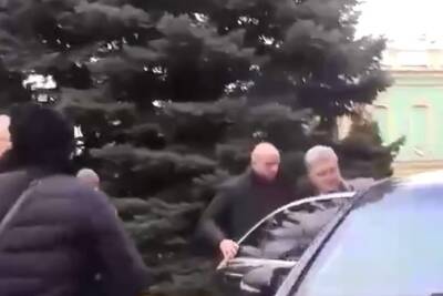 Матерящийся Порошенко сбежал от следователей ГБР Украины