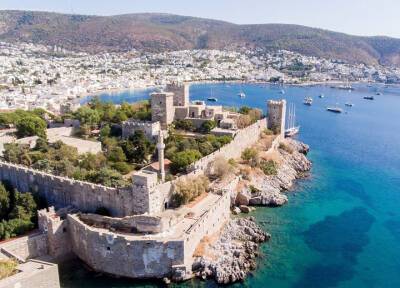 Развалины Трои и замок Святого Петра: что посмотреть на Эгейском побережье Турции