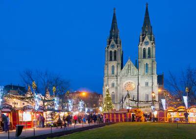 В Чехии снимут ограничения на работу рождественских ярмарок и ресторанов