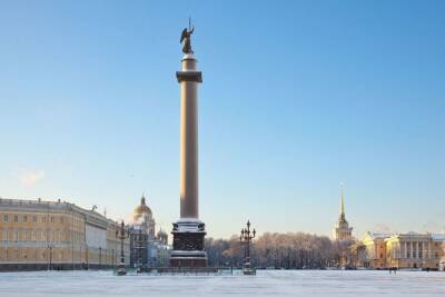 С Дворцовой площади петербуржцы смогут отправить новогоднюю открытку в любую страну