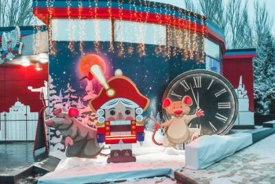 Донецк продолжает готовится к новогодним праздникам