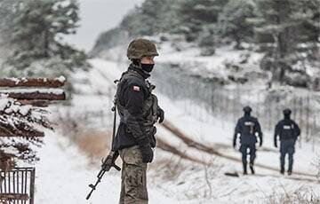 Новый штурм границы: белорусские силовики отправили мигрантов забрасывать камнями польских солдат и офицеров