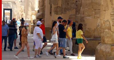 Власти Египта изменили правила въезда в страну для непривитых туристов