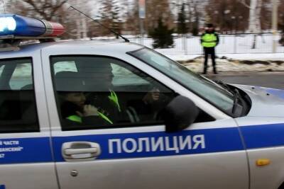 Водителю фуры из Воронежа, пытавшемуся дать взятку тамбовскому инспектору ДПС, грозит уголовная ответственность