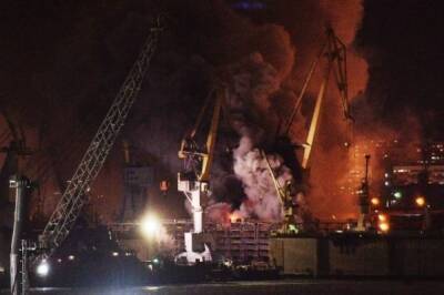 Пожар на «Северной верфи» мог случиться из-за нарушений при покраске судна