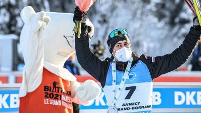 Серебряная стрела: Латыпов вновь стал вторым на этапе Кубка мира по биатлону в Анси