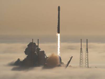 SpaceX запустила на орбиту еще 52 спутника Starlink