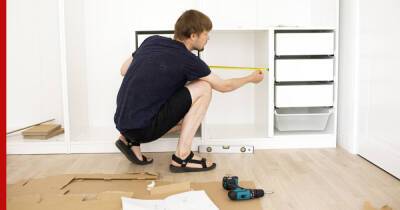 Как и чем заделать щель между стеной и шкафом: советы от специалистов