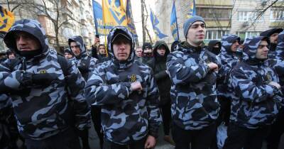 В Полтаве во время съезда местной ячейки ОПЗЖ произошли столкновения между "Нацкорпусом" и "патриотами Кивы"