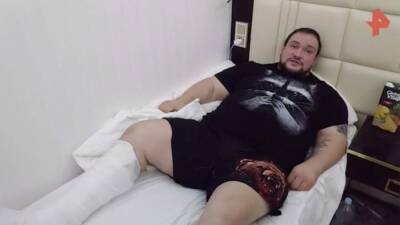 Сломавший ногу в бою Вильданов заявил об ожидании реванша
