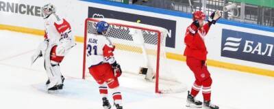 Сборная России по хоккею одержала третью победу на Кубке Первого канала, выиграв у чехов